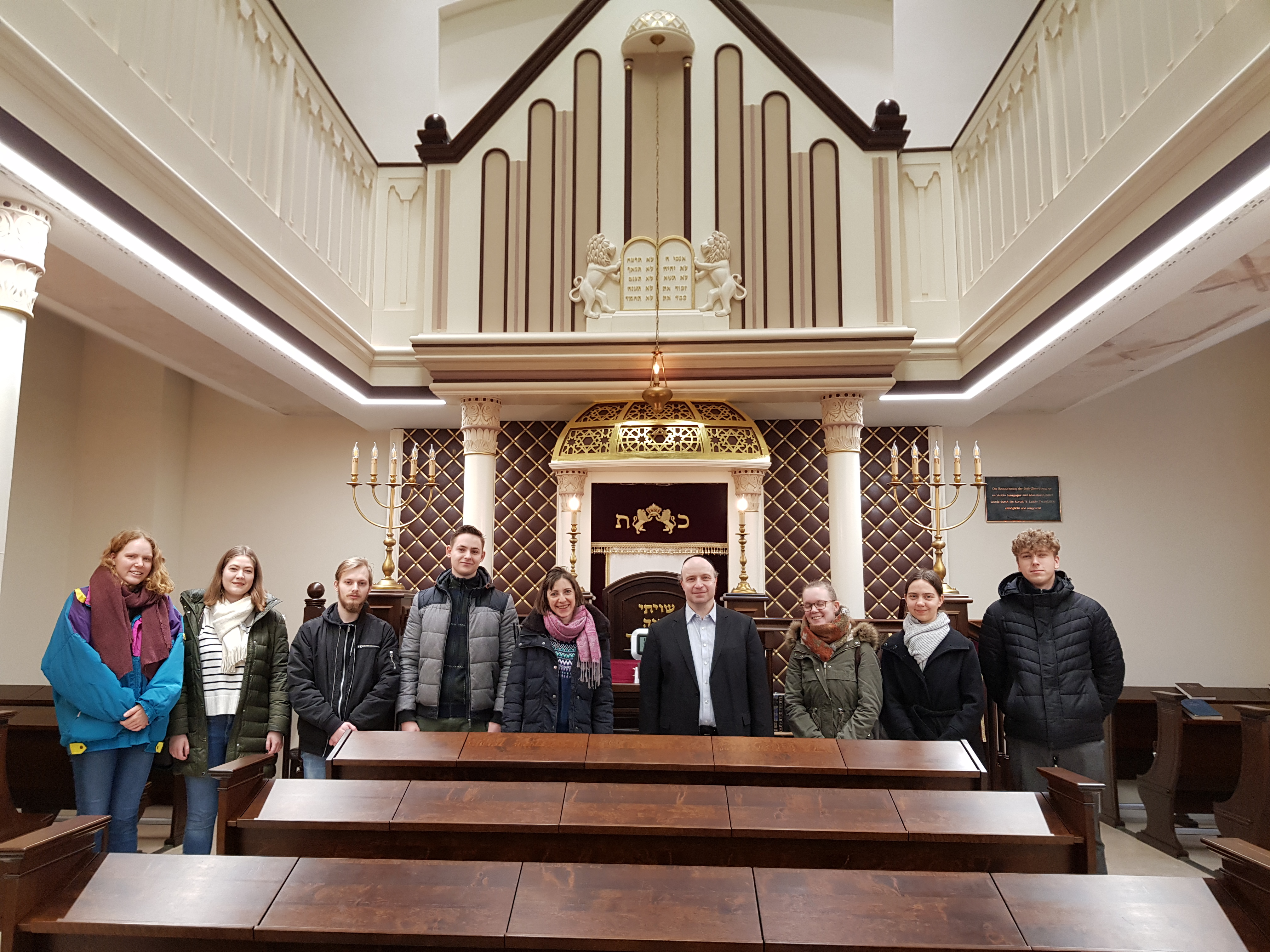 Synagoge Kahal Adass.jpg Synagoge Kahal Adass.jpg