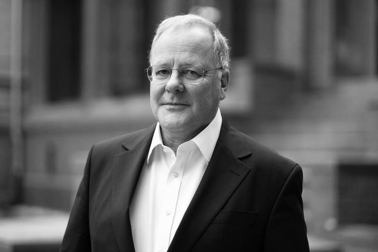 Prof. Dr. Georg Essen